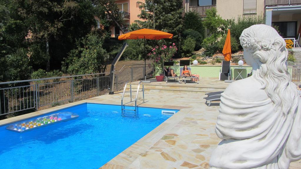 Ferienwohnung Pension Am Weinberg Mainstockheim Exteriör bild